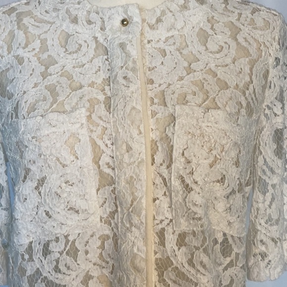 Victorias Beckham Lace blouse size 1* - Picture 2 of 6